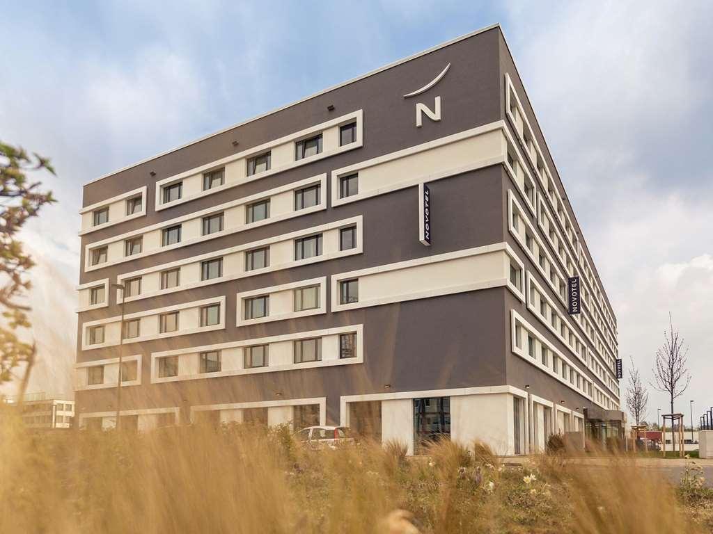 Novotel Duesseldorf Airport Düsseldorf Exterior foto